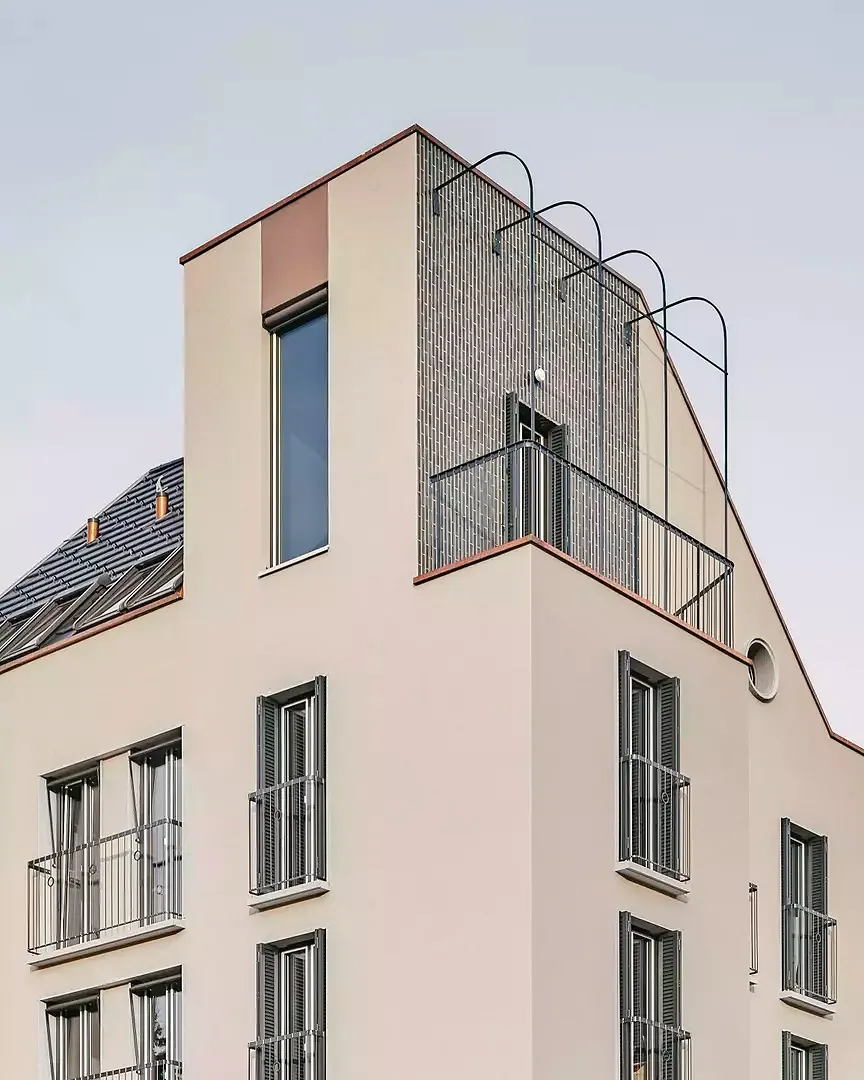 Detail Lukarne mit Pergola
