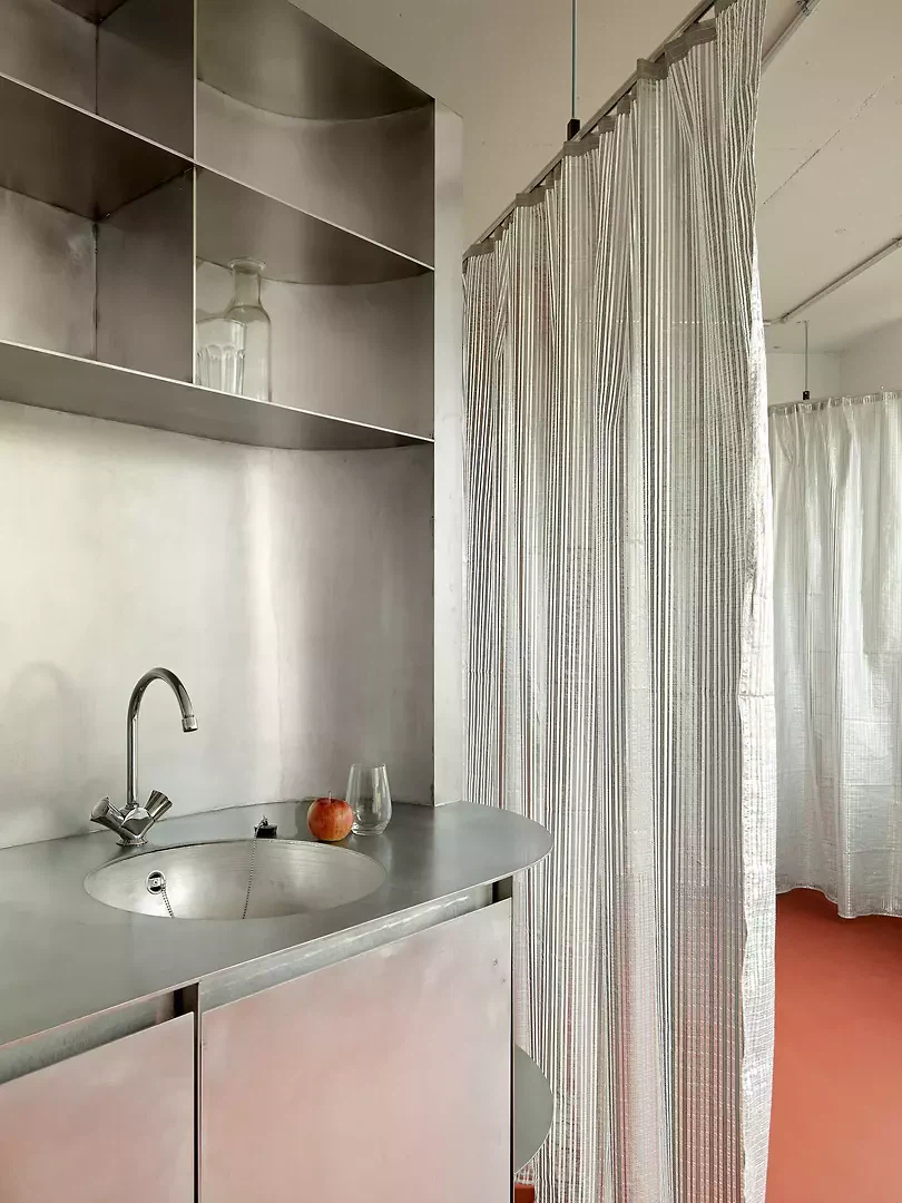 Vorhänge mit eingewebten Aluminiumfasern