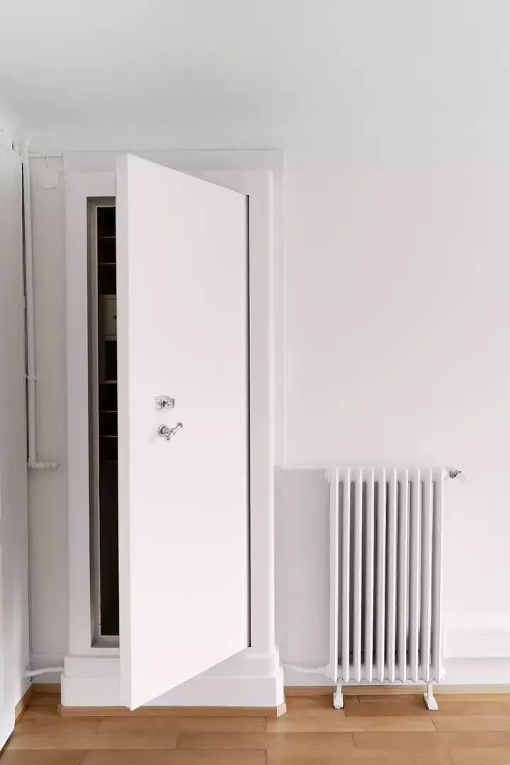 Intérieur bureau 3_coffre