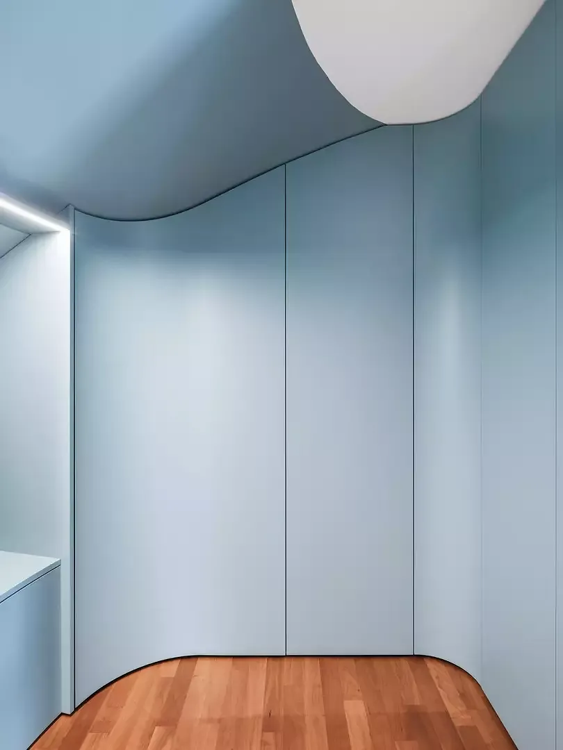 Turmzimmer Schrankwand 
