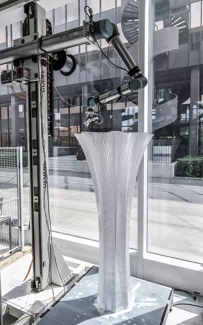 3D Printing the thin formwork with a six-axis robotic arm and vertical linear axis