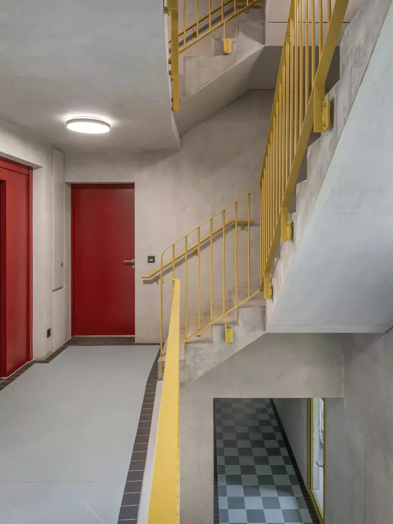 Cage d'escalier, palier type