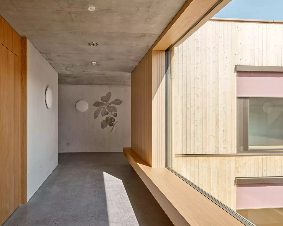 Zimmererschliessung um Innenhof