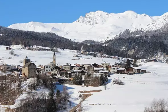blick von cunter nach riom