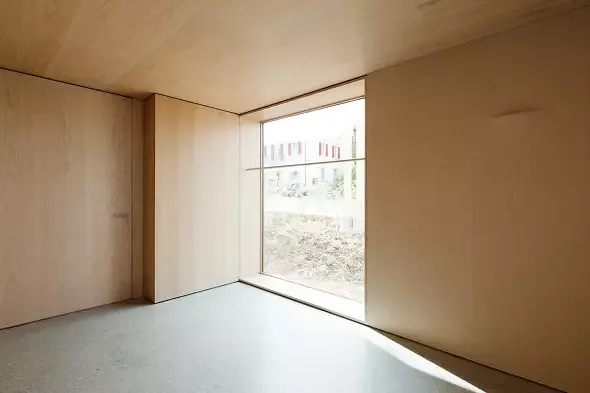 Eingang mit Schuhschrank und Garderobe