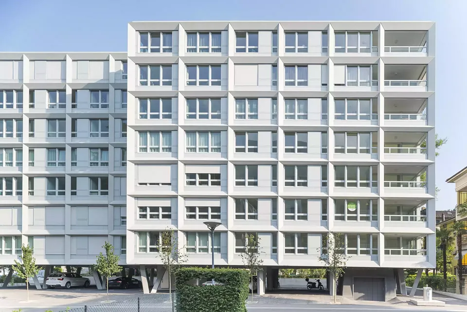 Ansicht-Via Franscini