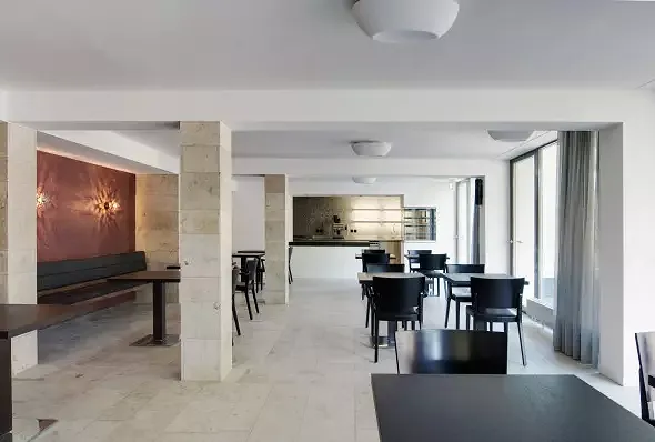 Café Bar