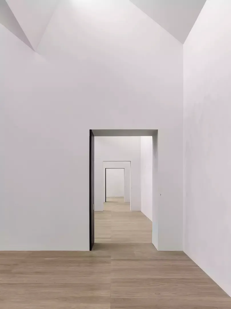 Enfilade der östlichen Ausstellungssäle