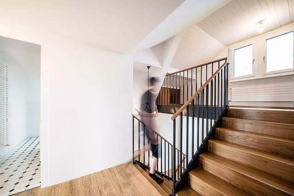 Treppe mit Büro