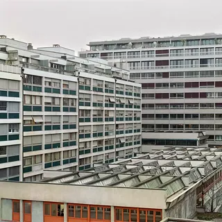 Surélévation d'un immeuble des années 1960