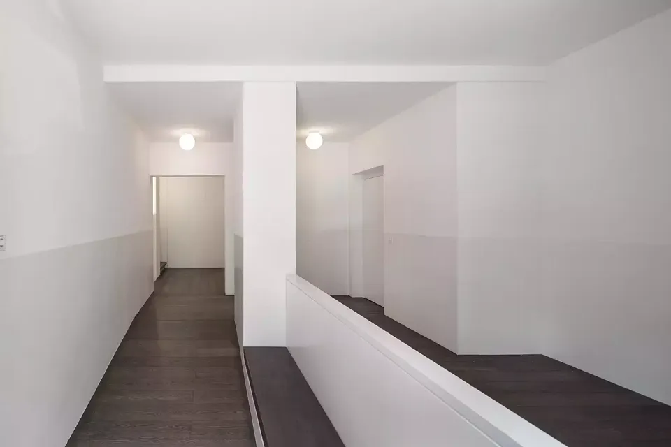 HHF, Lichtstrasse, Eingangssituation zu den Gebäuden an der Lichtstrasse 9 und der Kraftstrasse 3
