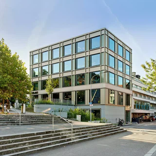 2226 Hybrid Universitätstrasse Zürich