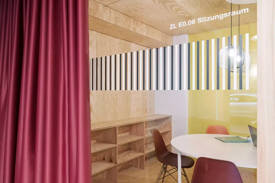 Material Stimmungsbild Besprechung