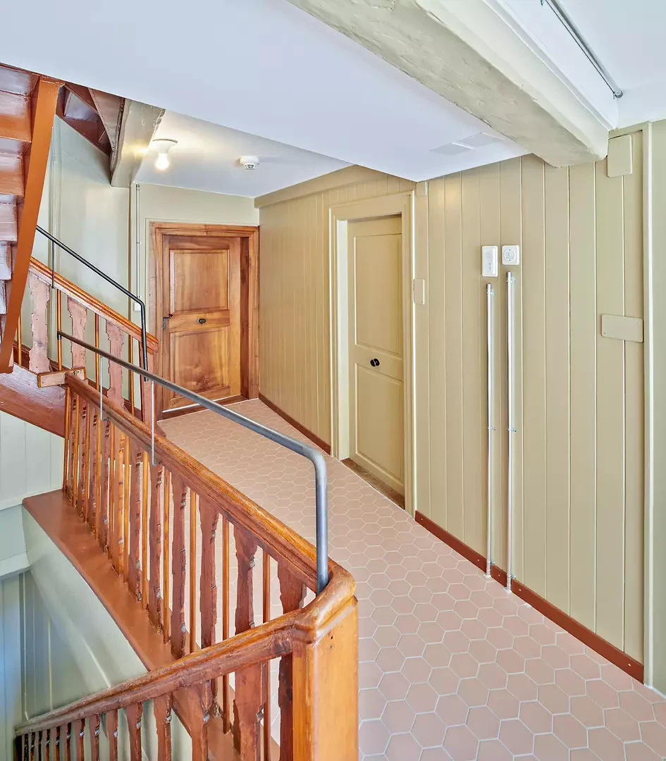 Pfrundhaus Keiser, Kanonenhaus, Zug –Treppenhaus, Gang 2. Obergeschoss