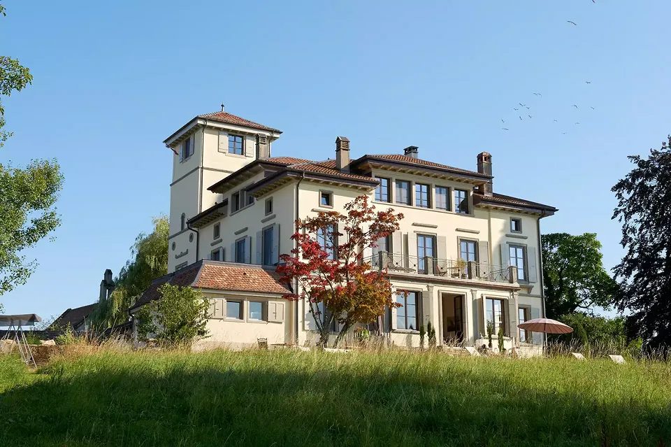 Vue extérieure de la façade principale