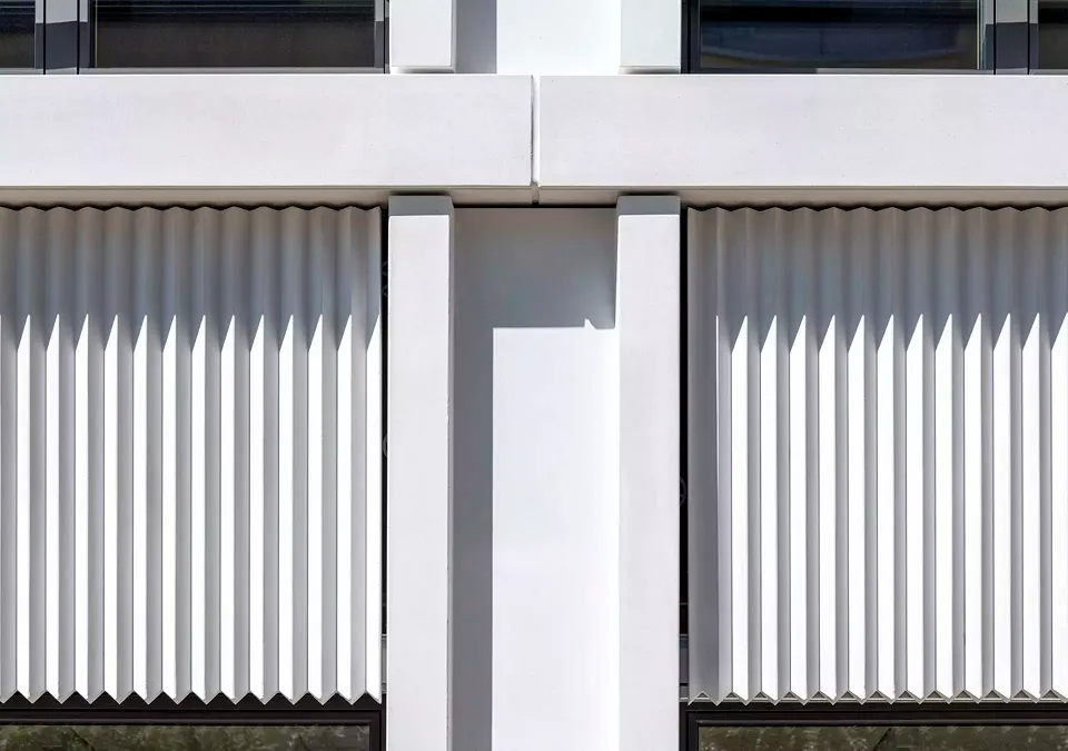 Fassade aus Faserbetonelemente