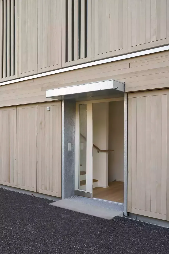 Eingang obere Wohnung