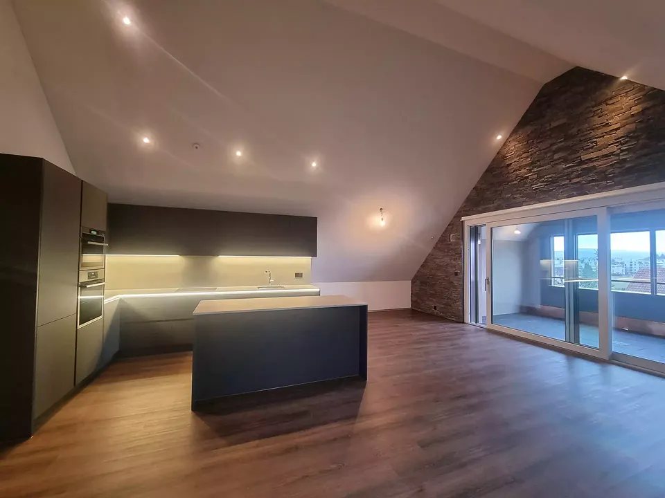 Dachwohnung Haus C