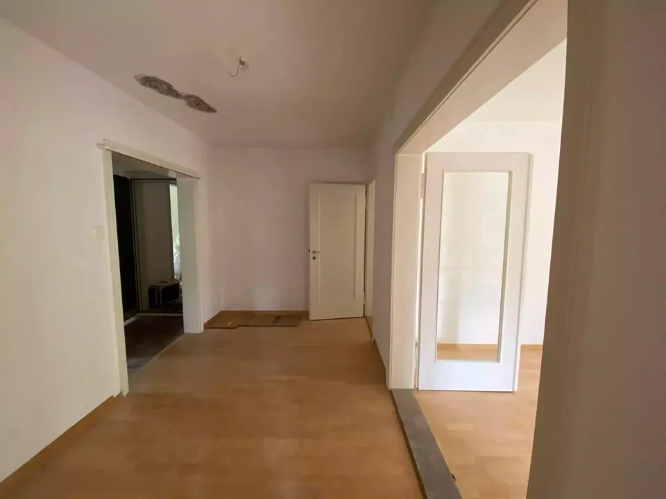 Wohnung Bestand innen, Entree, Recherche Bausubstanz