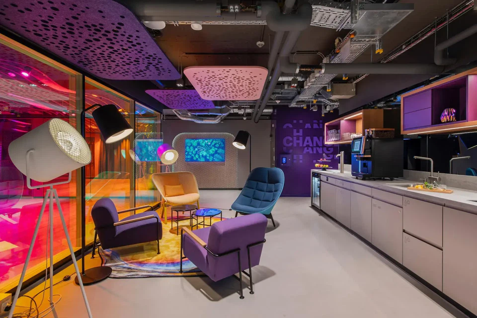 Accenture Campus Zurich, Sihlstrasse - Connect Space