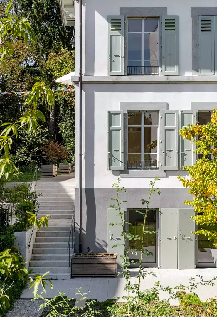 Vue Est de la maison de maître
