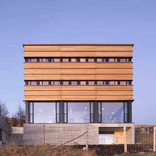 Costruzione nuova capanna alpina
