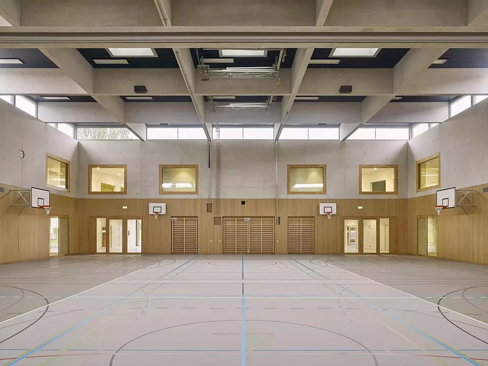 Schulhaus Zinzikon, Turnhalle