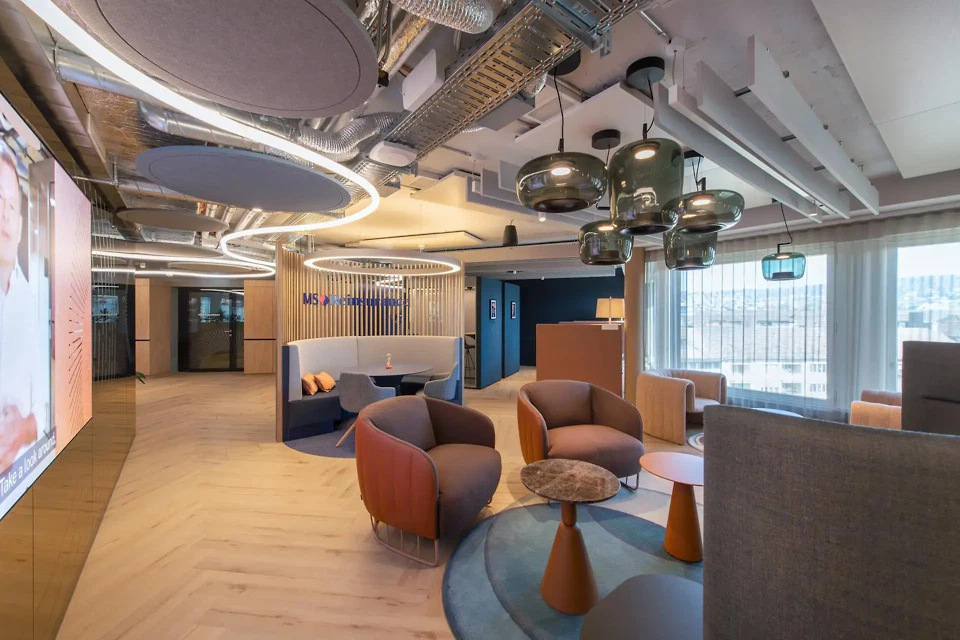 MS Reinsurance Büro – Empfang und Coffee Hub