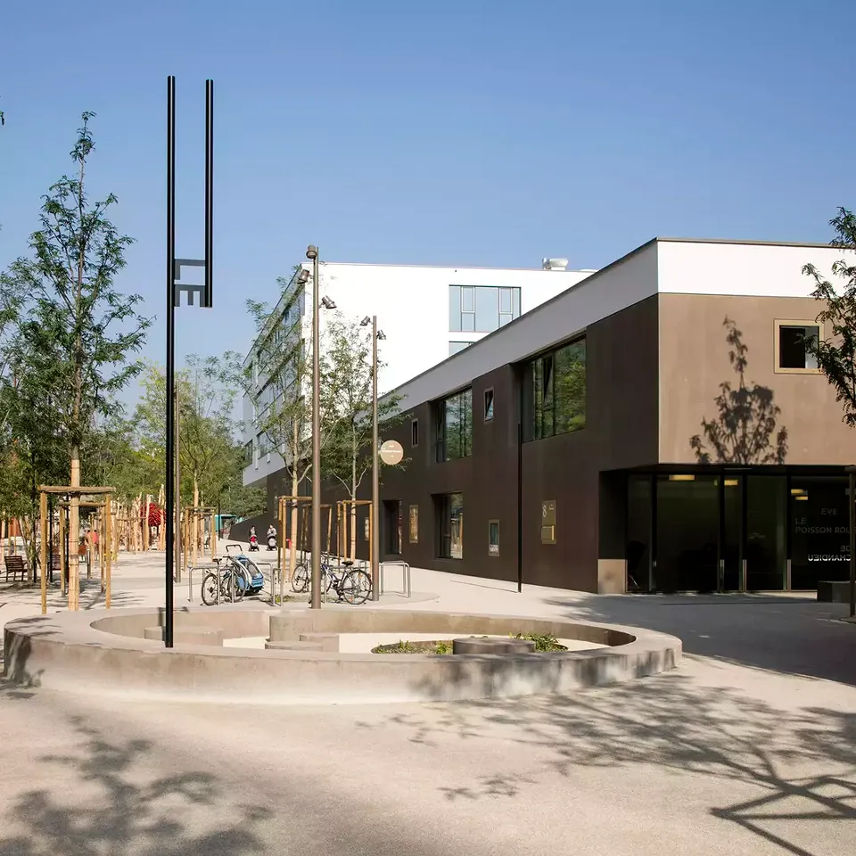 Vorplatz: Kindertagesstätte