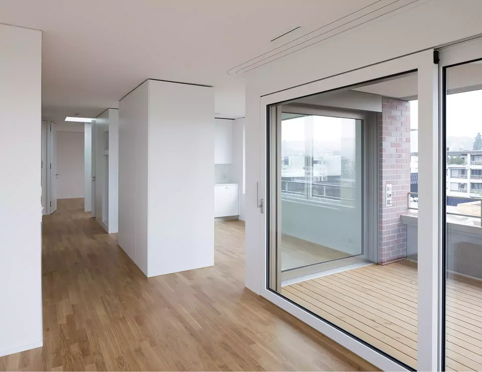 Wohnbau_Lichtdurchflutete Wohnung