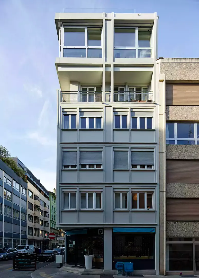 Petite façade
