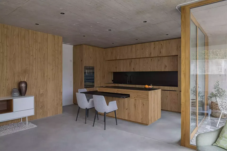  deuxième appartement – salle à manger