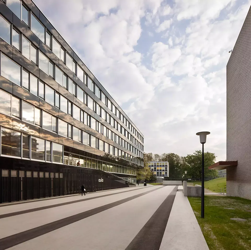Aussenansicht Haute école de gestion