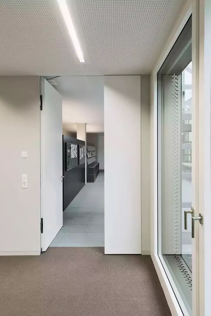Durchgang_in_Altbau