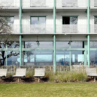 Bâtiment communal et Auberge-restaurant Port Gitana