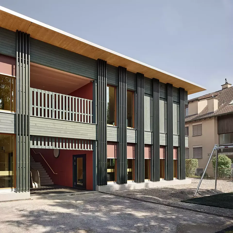 Fassade Zugang