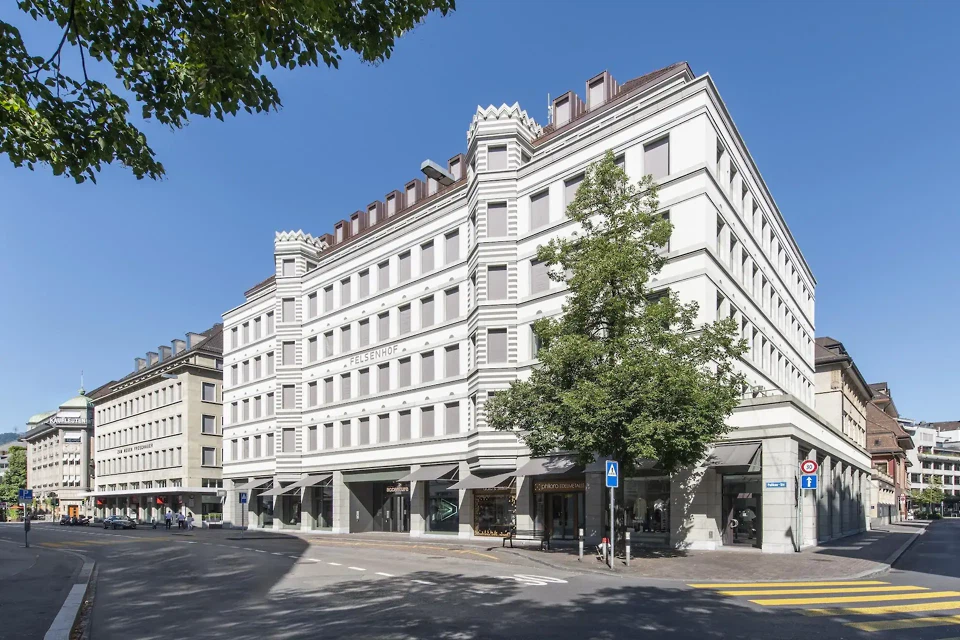 Accenture Campus Zurich, Pelikanstrasse - Aussenaufnahme