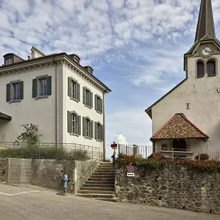 Transformation de l'ancien collège et aménagement place de l'Eglise