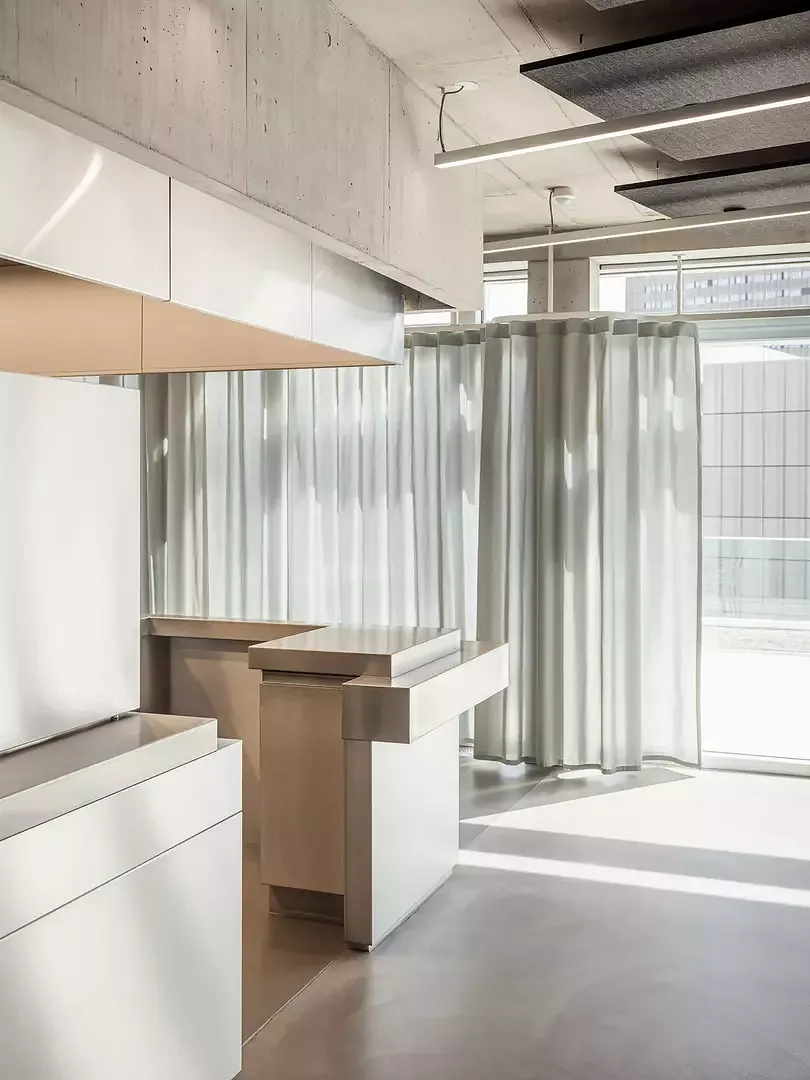 Materialensemble der Cafeteria