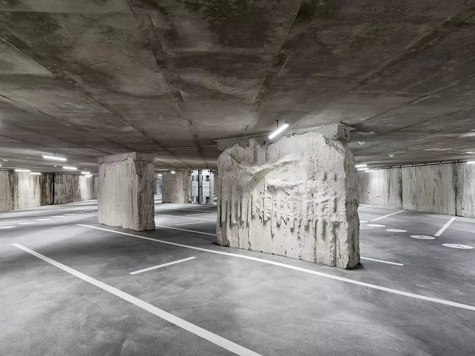 Spuren des Konstruktionsprozesses in der Tiefgarage