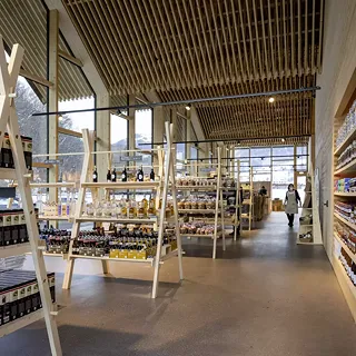 Bâtiment d'exploitation et d'artisanat Graubünden Viva