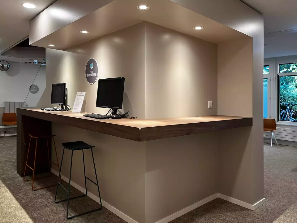 Espace consultations informatique