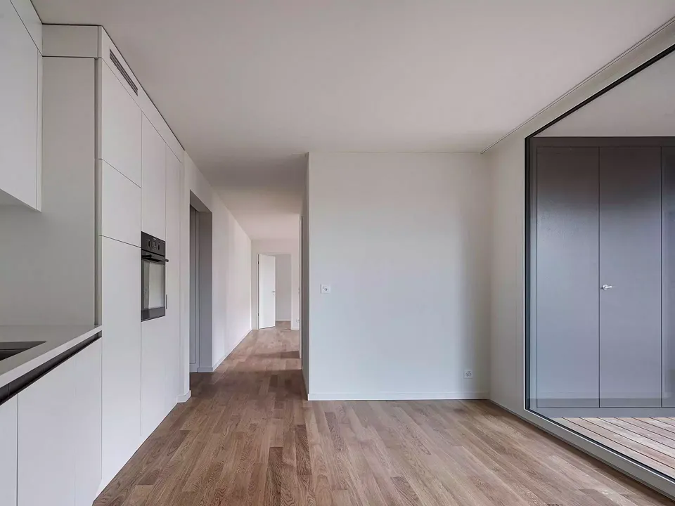 Durchblick durch Wohnung