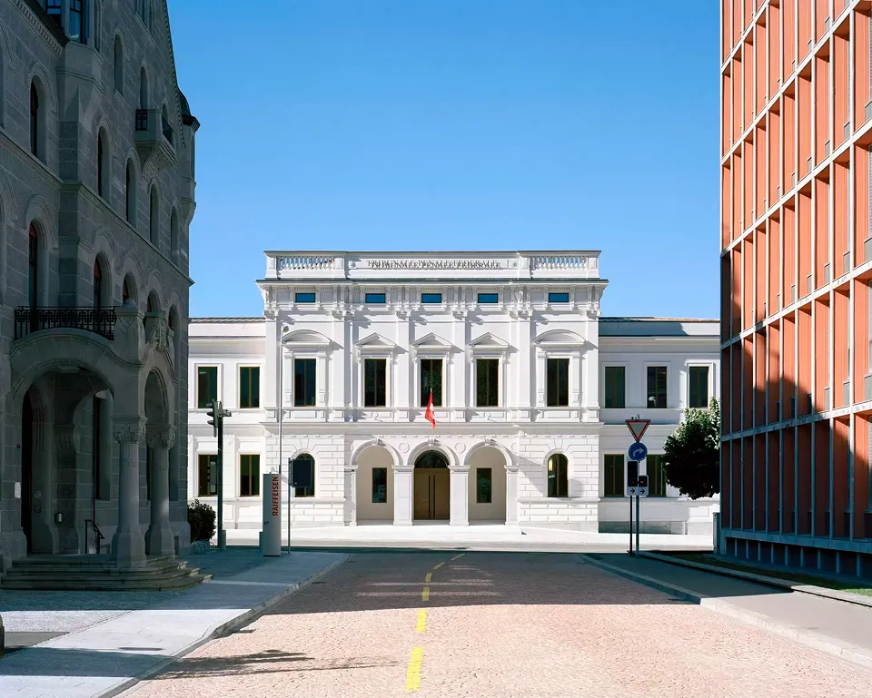 Façade d'entrée