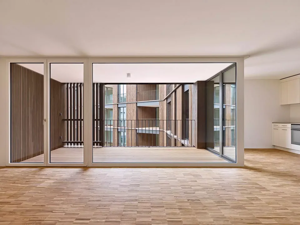 Wohnraum mit Loggia