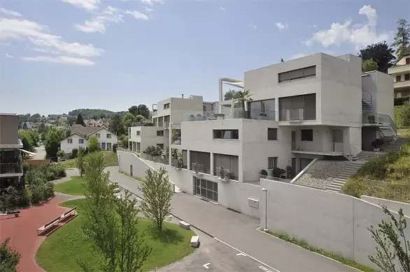 Nouveau place du quartier pour tout le monde