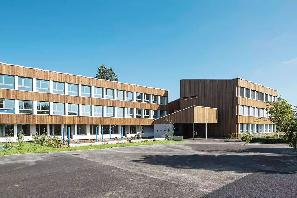 Ecole Säget, vue sud