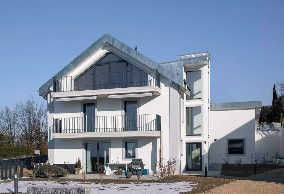 Extérieur villa A: façade sud