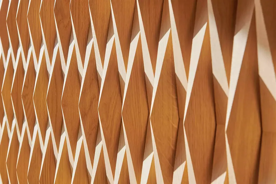 Saal Verkleidung Holzstäbe