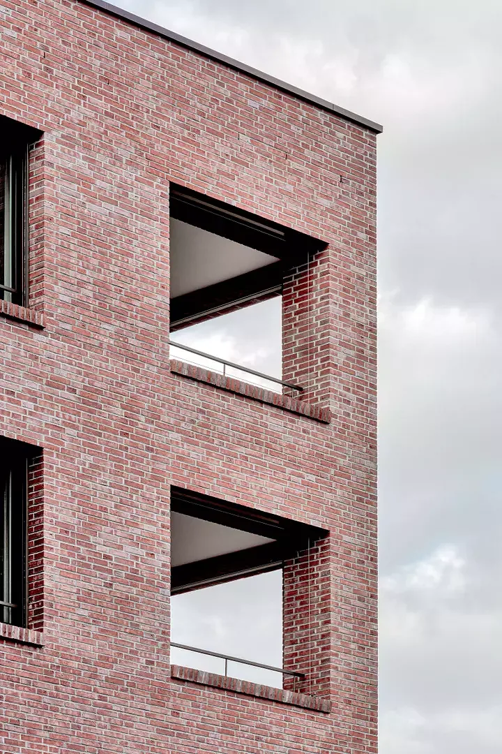 Balkon_Aussenansicht_Bodenweid